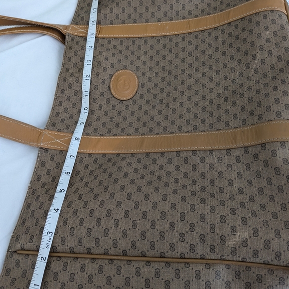 💯 Authentic Gucci Tote - Picture 16 of 16